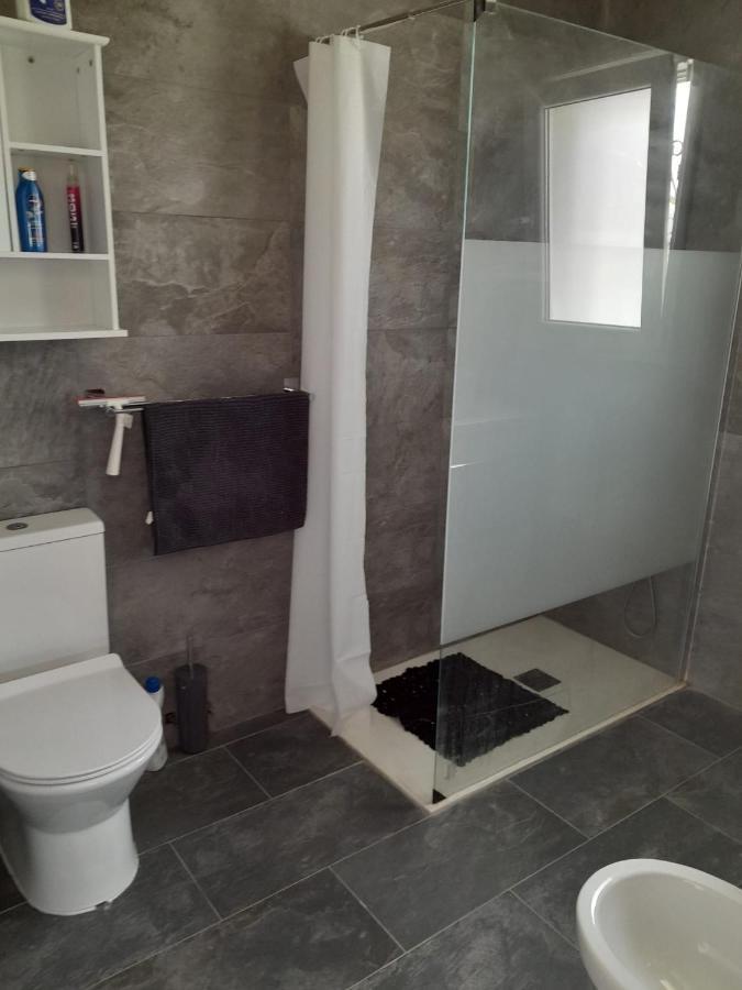 Private Room Ensuite With Balcony Chiclana de la Frontera Exterior foto